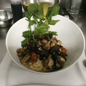 Meet your Posher, Jorge